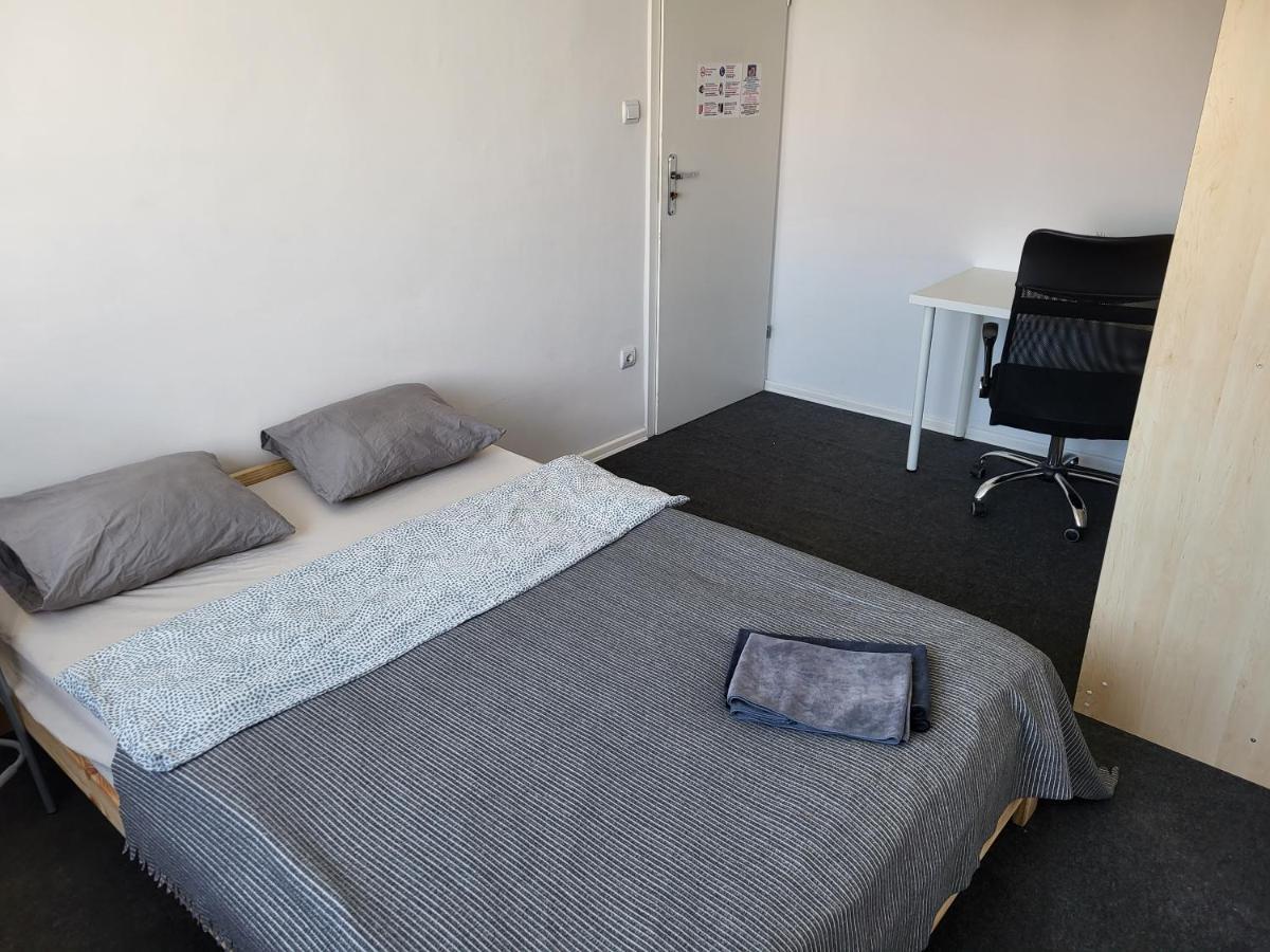 Stilo Dom - Ul Powstancow Slaskich Wroclaw Ngoại thất bức ảnh